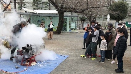 ポン菓子作成の様子