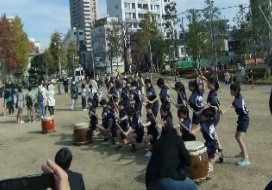 朋有小学校