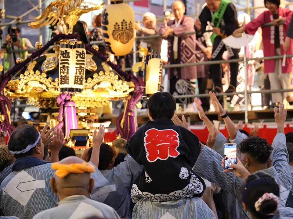 mikoshi_03.jpg